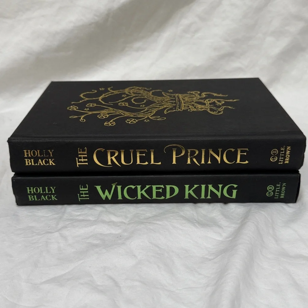 “The Cruel Prince” & “The Wicked King” Hardcover Fantasy Book Set by Holly Black - Picture 6 of 16